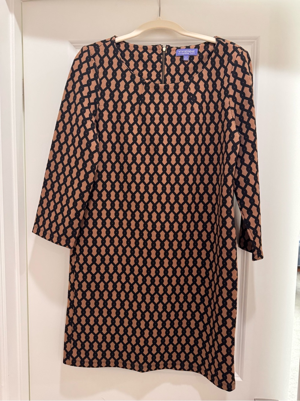 Vivienne Tan & Black Geometric Shift Dress Size 8